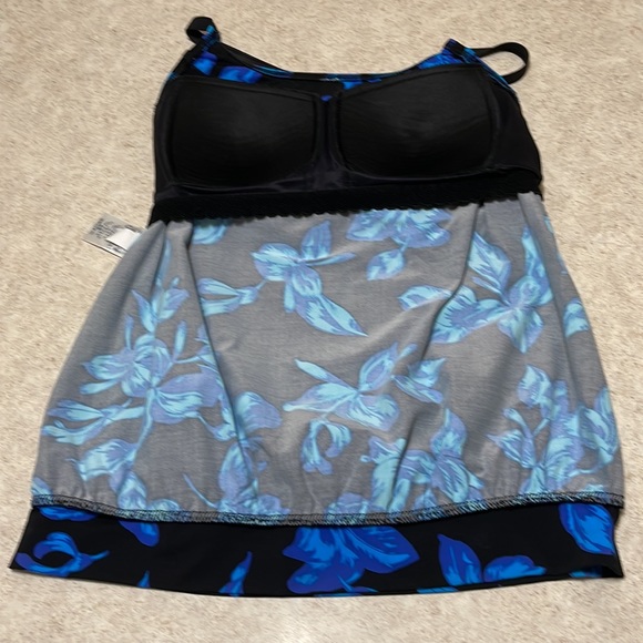 LANDS’ END BLOUSON TANKINI SWIM TOP WITH AQUA BLUE & PURLE FLORAL PRINT - Picture 7 of 8